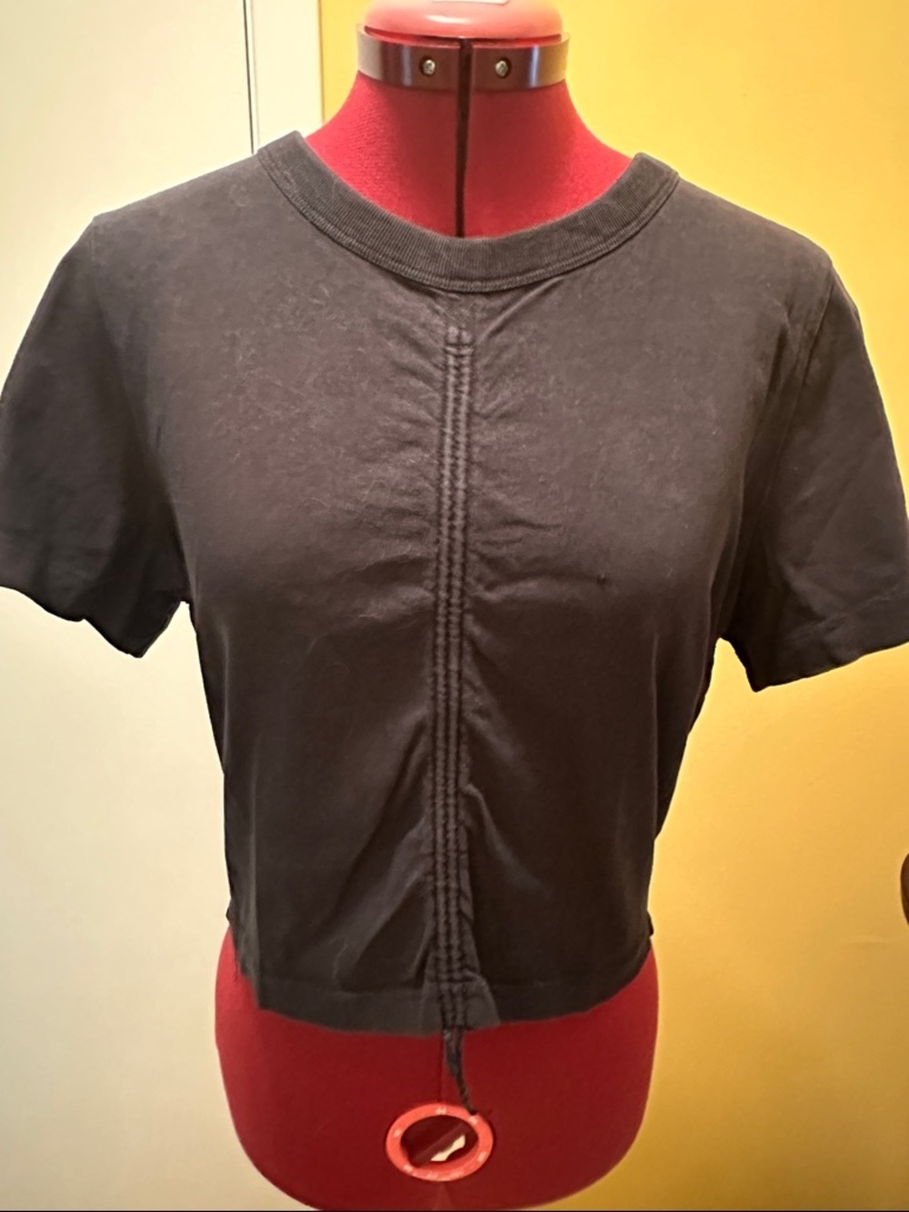 Alexander Wang Black Cropped Tee with Center Stitch